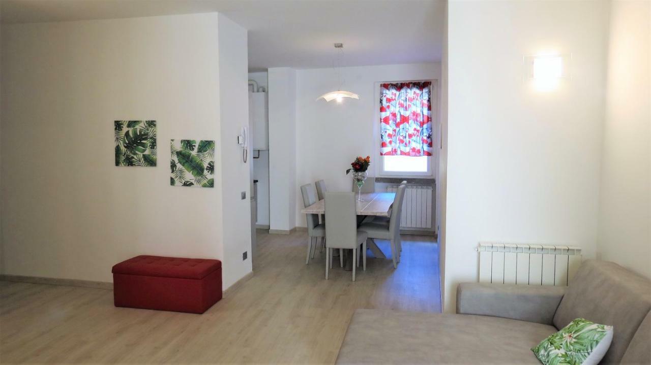 Feel At Home - Casa Alexandra Lovere Eksteriør bilde